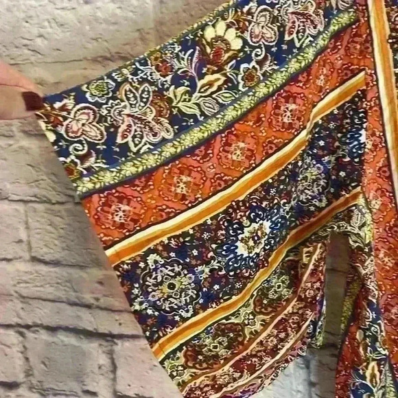 Just Polly Women's blouse Multi-color Size XS - Picture 2 of 6